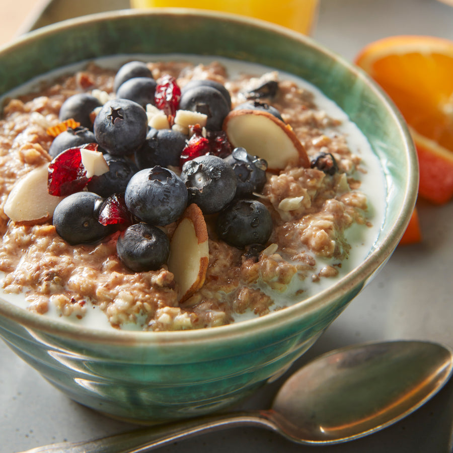 Blueberry & Cinnamon Oatmeal