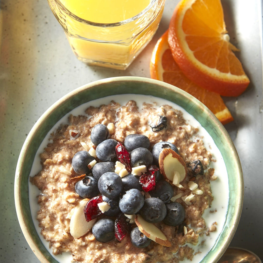 Blueberry & Cinnamon Oatmeal