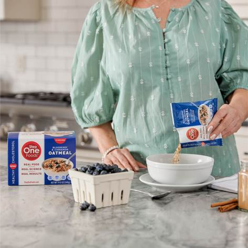 sof-blueberry-oatmeal-lifestyle_473x 1.png